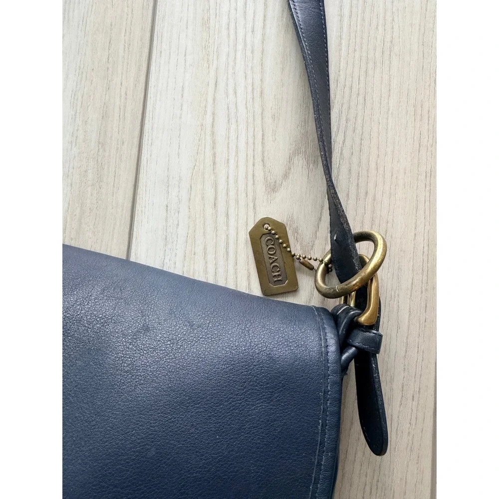 Vintage Coach Patricia's Legacy Bag Men OS Navy Blue Leather Crossbody 4150